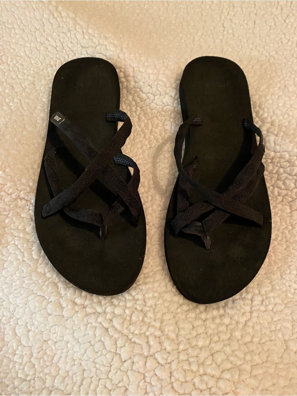 Teva Black Strappy Toe-Loop Slide Sandals NWOT size 10